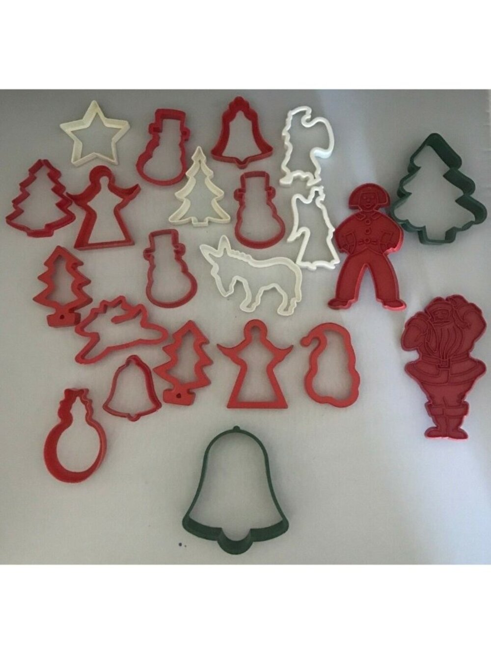 Vintage Christmas Theme Set 22 Plastic Cookie Cutters Sugar Holiday Santa Angel